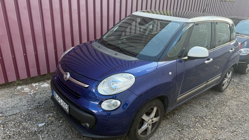 Fiat 500L 138.000 km 4.999 € Sindelfingen 71065