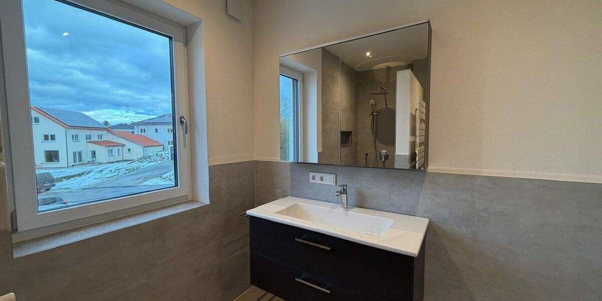 Etagenwohnung Buchdorf - 3 Zimmer, 429.000&euro; | Angebot:25737111