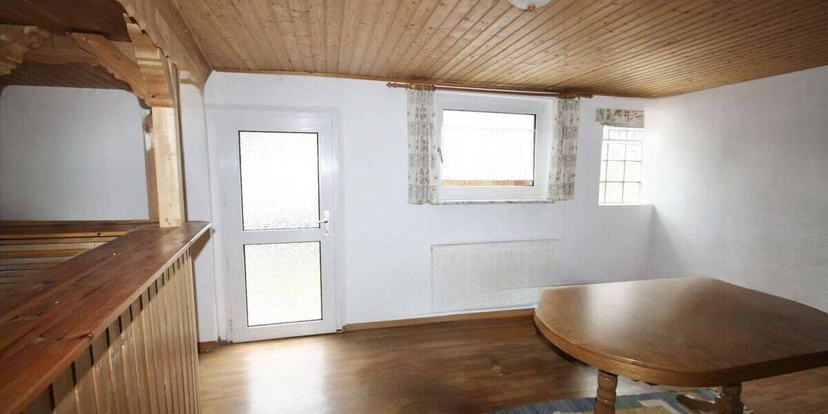 Einfamilienhaus Hünstetten-Beuerbach Beuerbach - 4 Zimmer, 126 m&sup2;, 249.000&euro; | Angebot:26867661