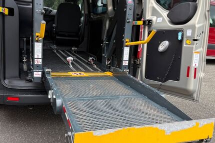 Ford Transit 119.000 km 19.990 &euro; Lübeck 23560