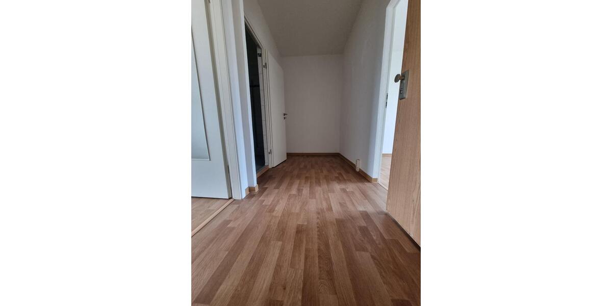 Etagenwohnung Schönebeck (Elbe) - 2 Zimmer, 55 m&sup2;, 328&euro; | Angebot:26365433
