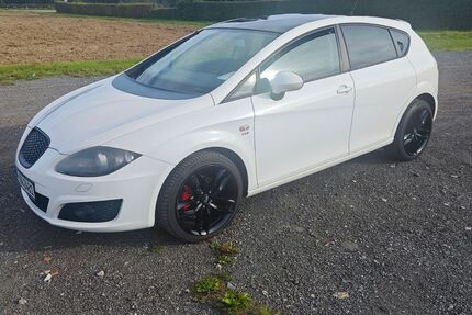 Seat Leon 209.500 km 3.900 &euro; Bielefeld 33729
