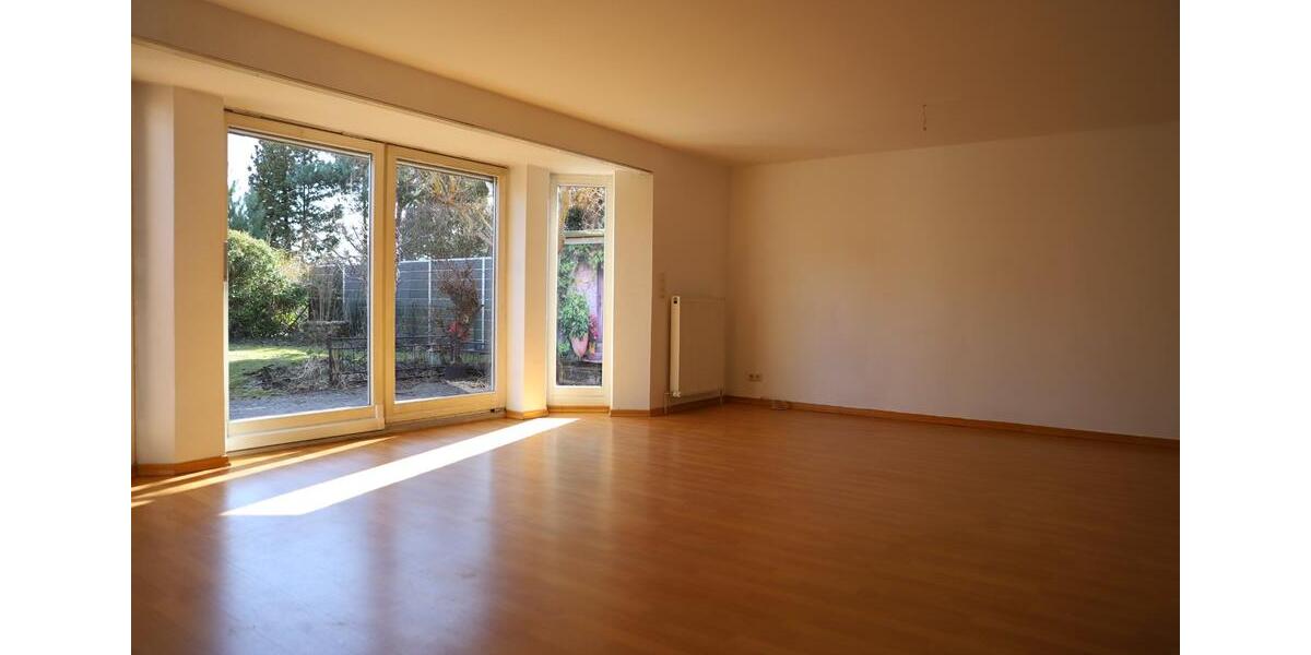 Doppelhaushälfte Brieselang - 5 Zimmer, 150 m&sup2;, 1.550&euro; | Angebot:25408375