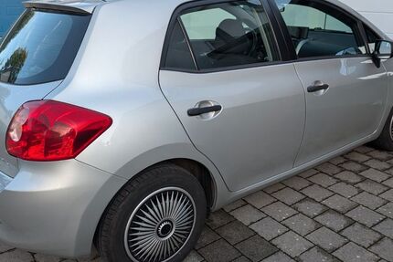 Toyota Auris 110.000 km 4.500 &euro; Kaufbeuren 87600