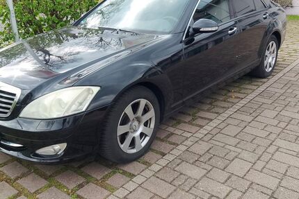 Mercedes-Benz Andere 330.000 km 5.999 &euro; Römhild 98630