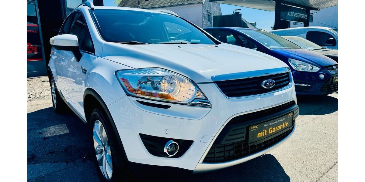 Ford Kuga 136.000 km 7.990 &euro; München 81825