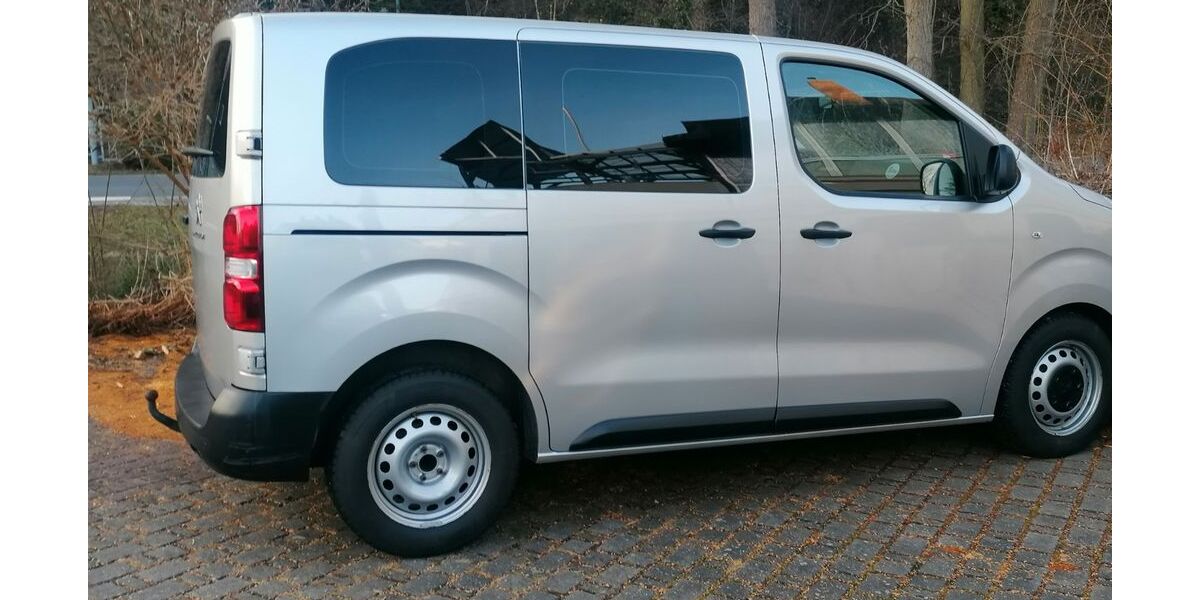 Peugeot Traveller 114.800 km 16.600 &euro; Reichenbach 02894