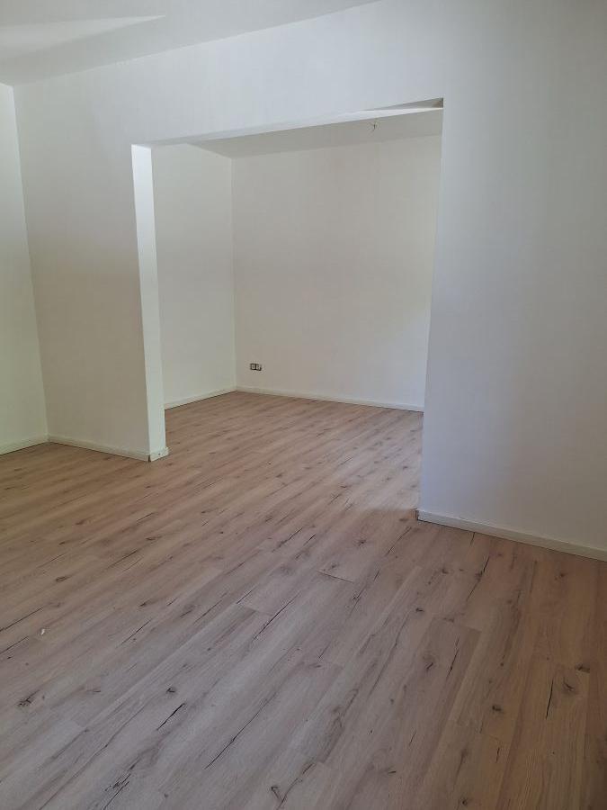 Provisionsfrei* Große 4-Zi-Wo, Gelsk Heßler, bezugsfrei, Erdgeschoß 4 zimmer