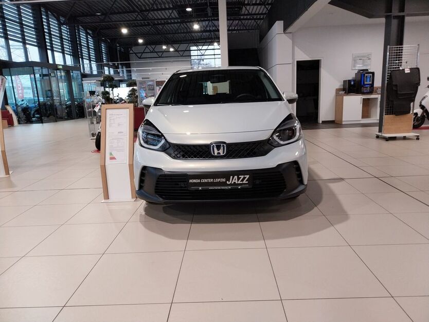 Honda Jazz 1.500 km 25.490 € Leipzig 04103