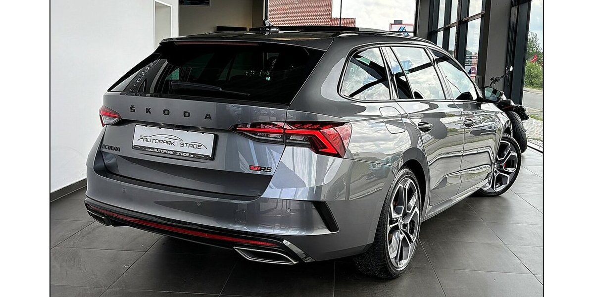 Skoda Octavia RS VII Pano ACC Digital AHK LED Ass. 99.900 km 27.999 &euro; Stade 21682
