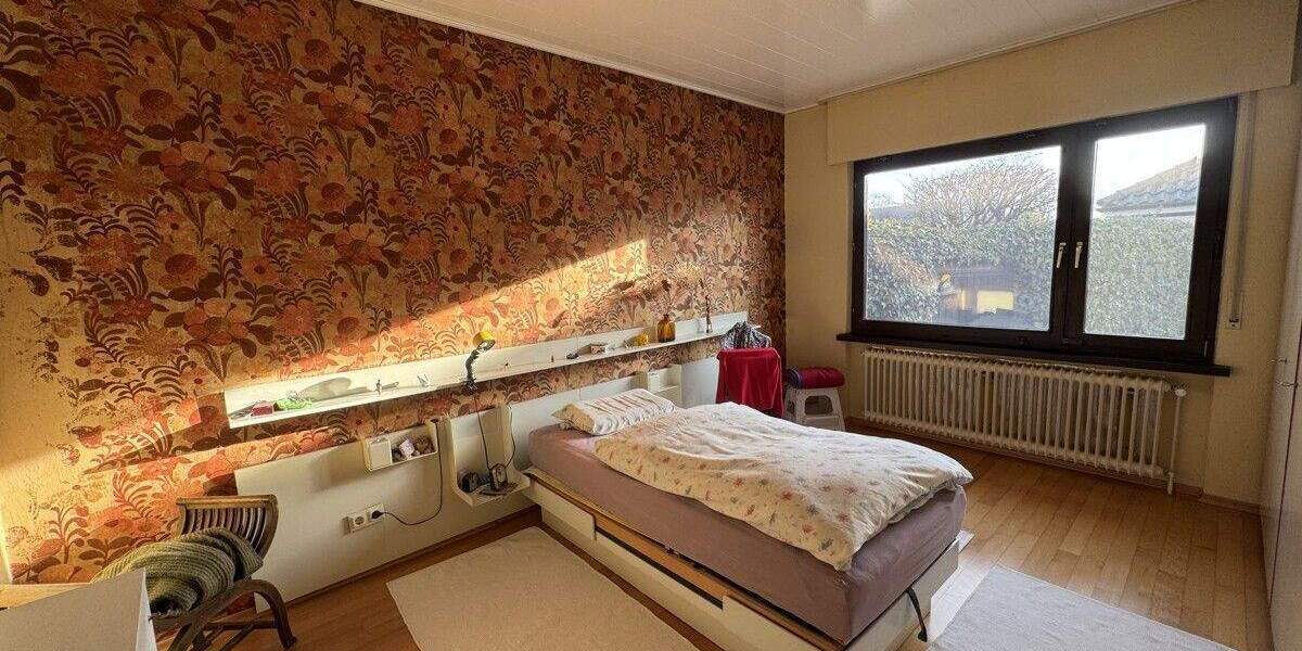 Einfamilienhaus Varel - 9 Zimmer, 185 m&sup2;, 375.000&euro; | Angebot:25399278