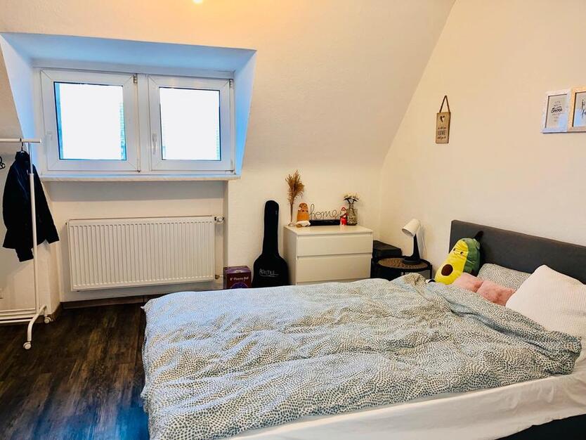 Komplett ausgestattetes SchlafZimmer zu verkaufen