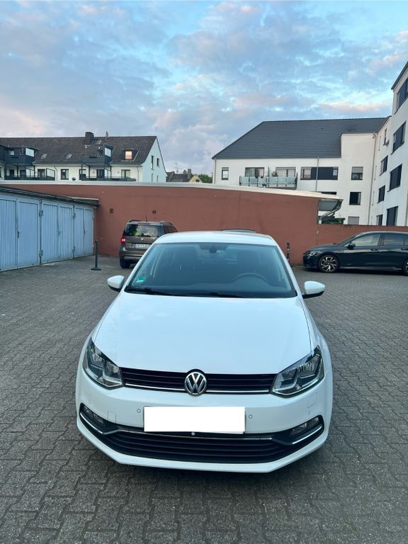 VW Polo 144.000 km 7.899 € Duisburg 47167