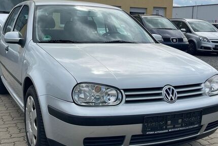 VW Golf 154.883 km 2.950 &euro; Bad Harzburg 38667