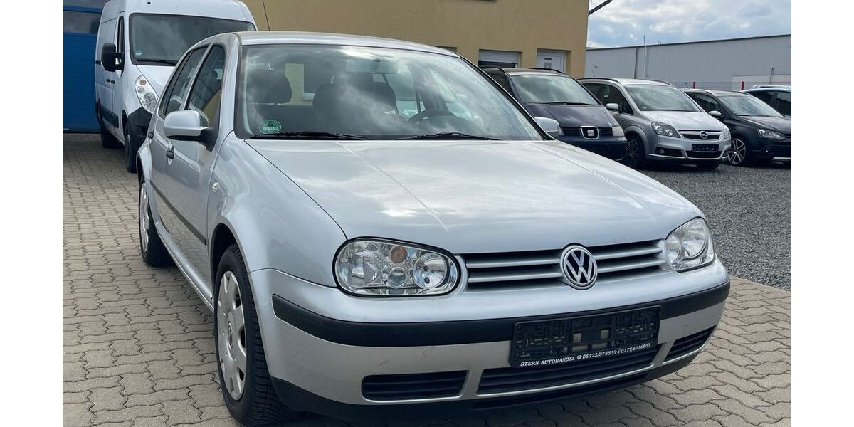 VW Golf 154.883 km 2.950 &euro; Bad Harzburg 38667