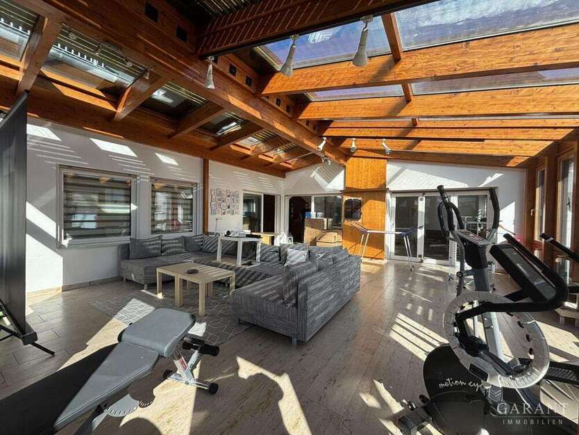 Wohnung zum Mieten in Friolzheim 1.950 € 230 m²