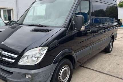 Mercedes-Benz Sprinter 284.000 km 13.990 € Hattersheim 65795