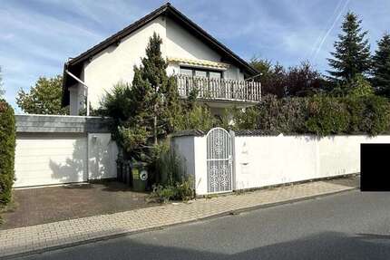 Haus zum Kaufen in Dietzenbach 680.000 € 238 m² 7 zimmer