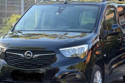 Opel Combo 87.711 km 15.690 &euro; Traunwalchen 83374