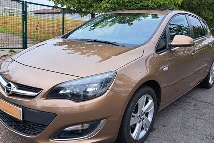 Opel Astra 103.000 km 5.950 &euro; Rochlitz 09306