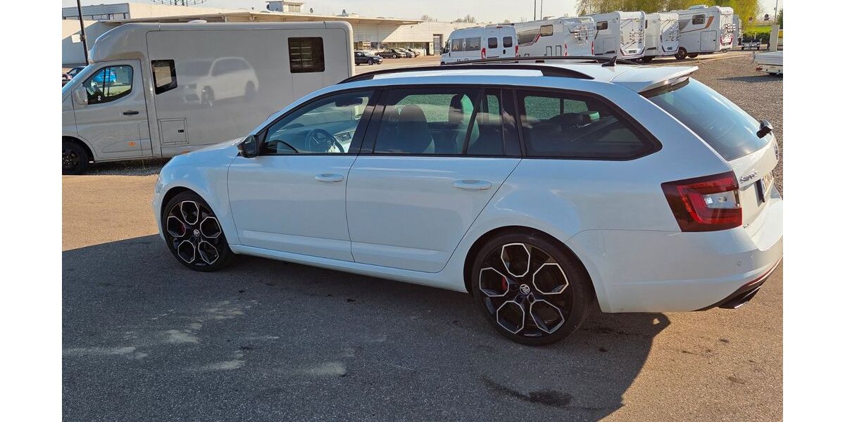 Skoda Octavia 68.000 km 22.999 &euro; Ravensburg 88213