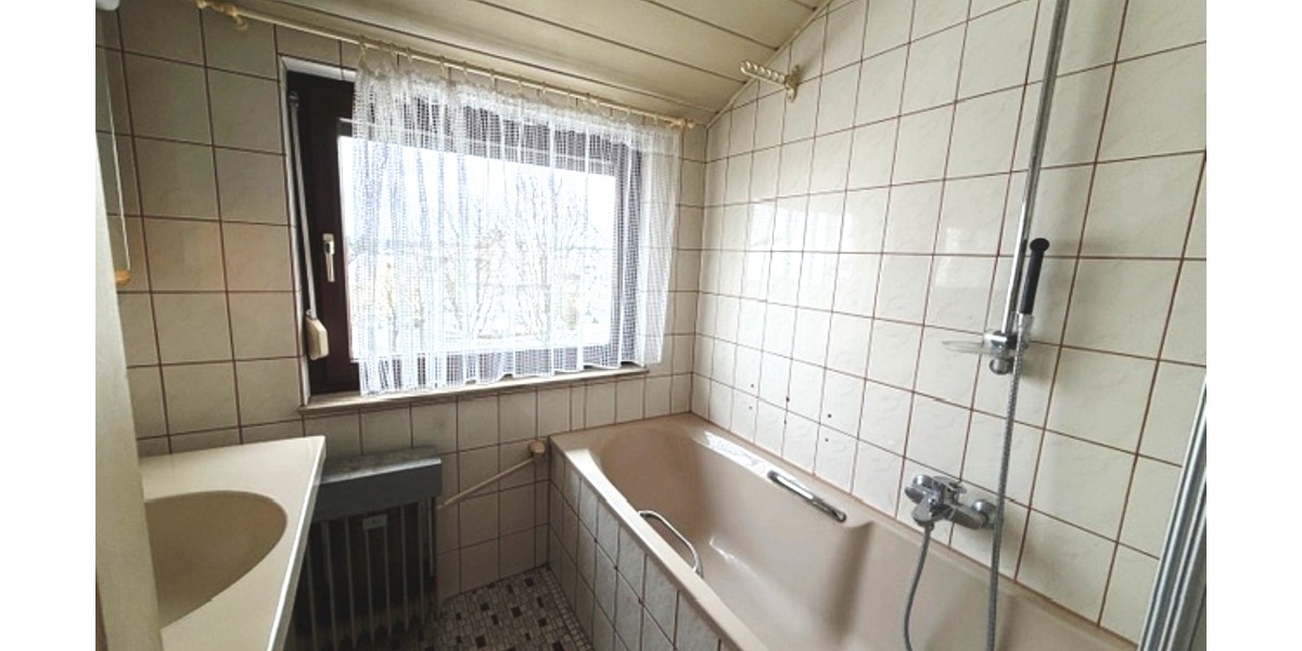 Stadtnah & unkompliziert: EFH in zentraler Marbacher Lage - Einfamilienhaus Marbach am Neckar Marbach | Angebot:26769027