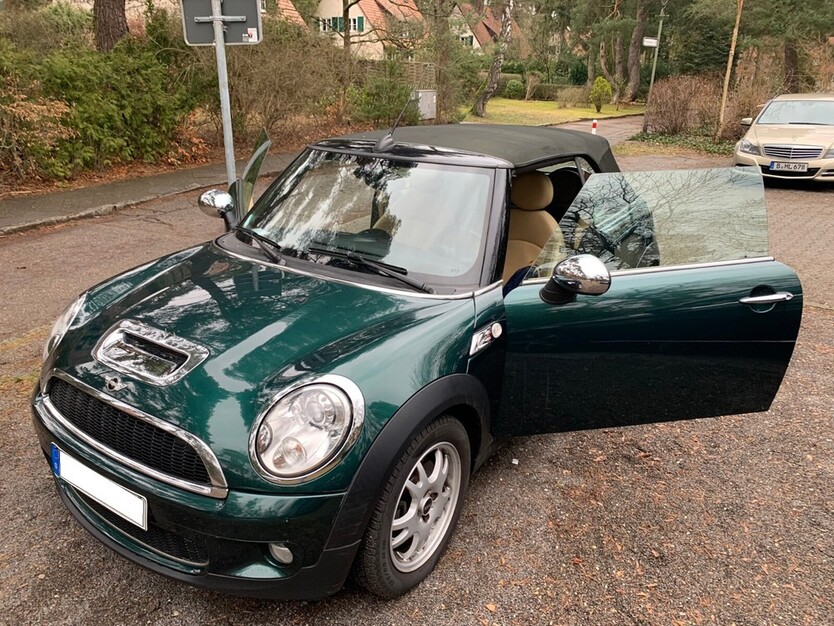 Mini Cooper S Cabrio 130.110 km 10.999 € Berlin 10178