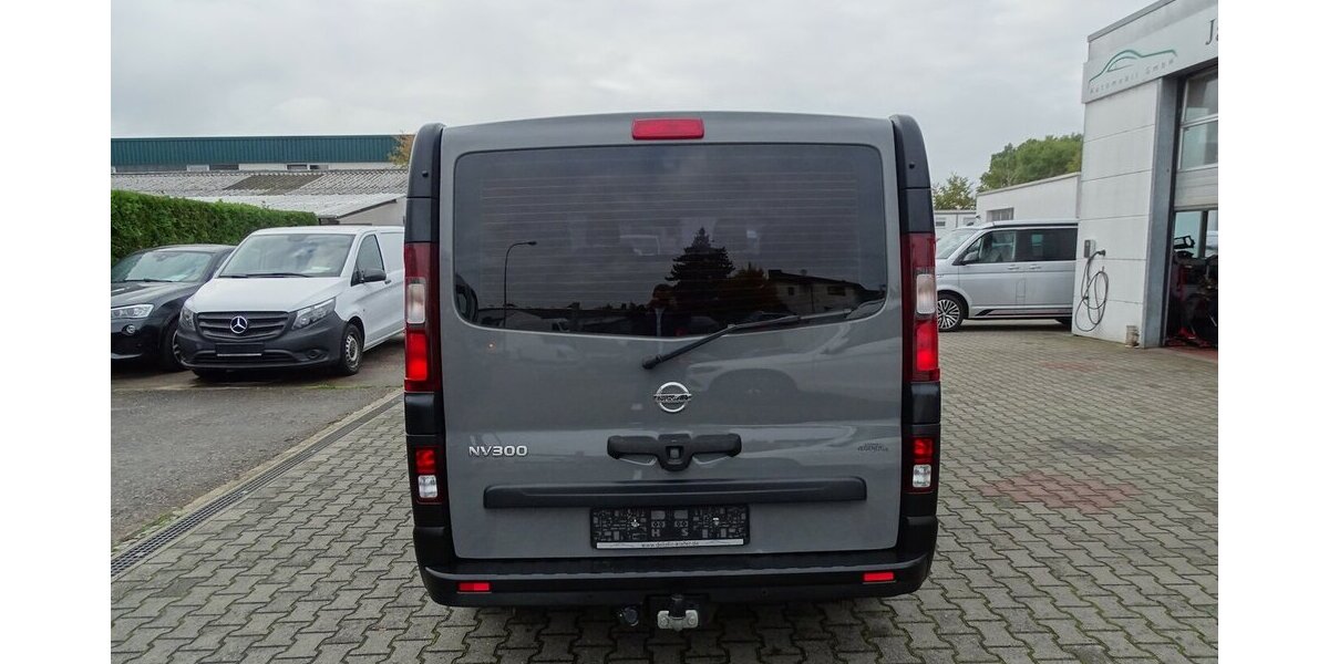 Nissan NV300 L2H1 2,9t COMFORT 127.943 km 15.990 &euro; Rodgau 63110