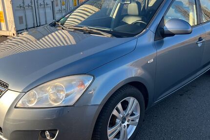 Kia ceed / Ceed 350.000 km 1.950 &euro; Berlin 12057