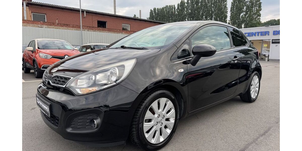Kia Rio 113.200 km 6.900 &euro; Bocholt 46395