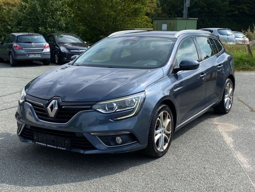 Renault Megane 220.000 km 7.690 € Bilschau 24988