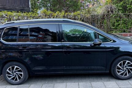 VW Touran 160.000 km 17.500 &euro; Wetzlar 35580