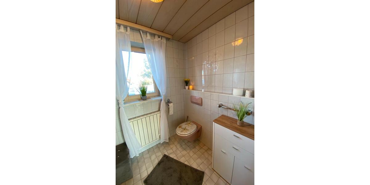 Maisonettenwohnung Marktoberdorf - 5 Zimmer, 180 m&sup2;, 2.050&euro; | Angebot:25150811