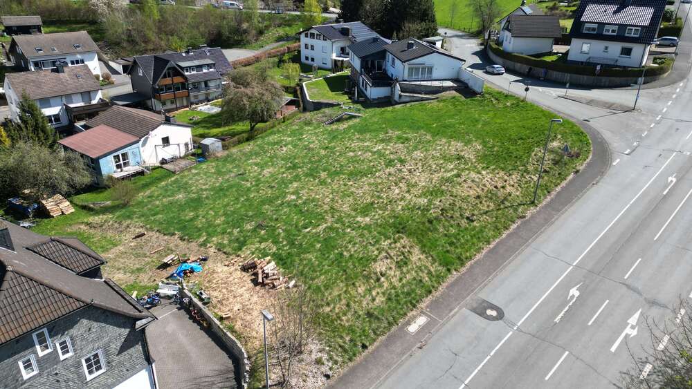 Grundstück zu verkaufen in Bad Berleburg 130.480 € 1864 m² zimmer