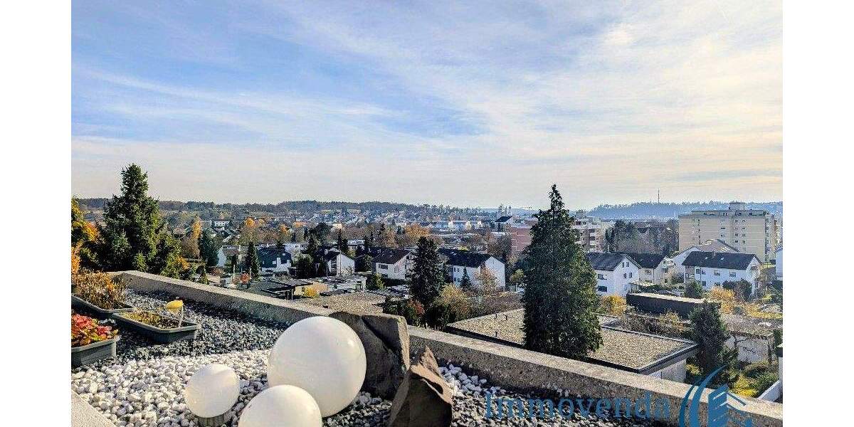 Fabelhafte Terrassen-Traumwohnung - mit dem Charakter eines Einfamilienhauses! 5 zimmer