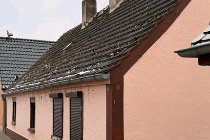 Haus Schönebeck (Elbe) - 3 Zimmer, 65 m&sup2;, 550&euro; | Angebot:25343124