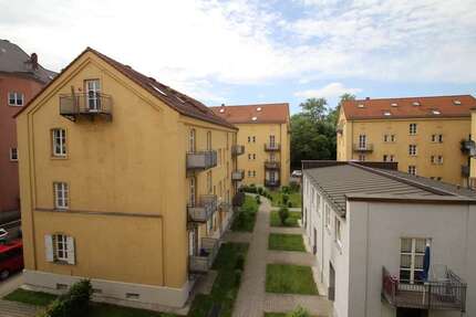 Wohnung zum Mieten in Augsburg 719,90 € 65.09 m²