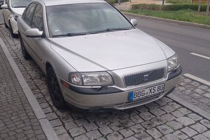 Volvo S80 198.000 km 2.400 &euro; Calbe 39240