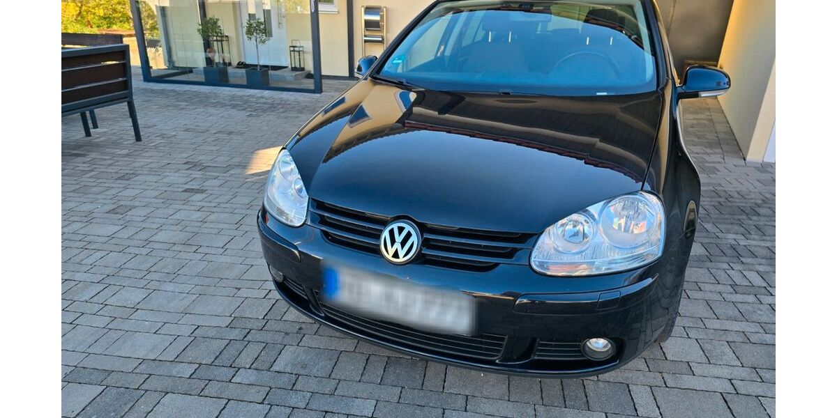 VW Golf 195.000 km 3.000 &euro; Oberhausen 86697