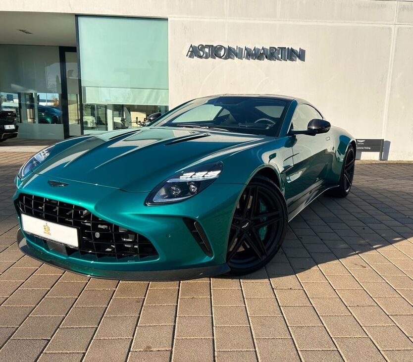 V8 Vantage