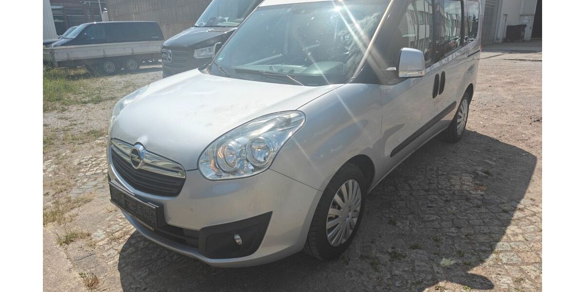 Opel Combo 73.000 km 6.990 &euro; Heimburg 38889
