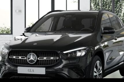 Mercedes-Benz GLA 180 9.900 km 39.490 &euro; Düsseldorf 40470