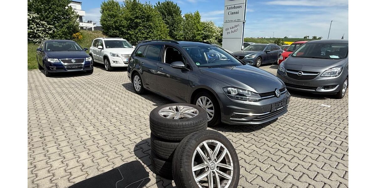 VW Golf 112.800 km 12.999 &euro; Münzenberg-Gambach 35516
