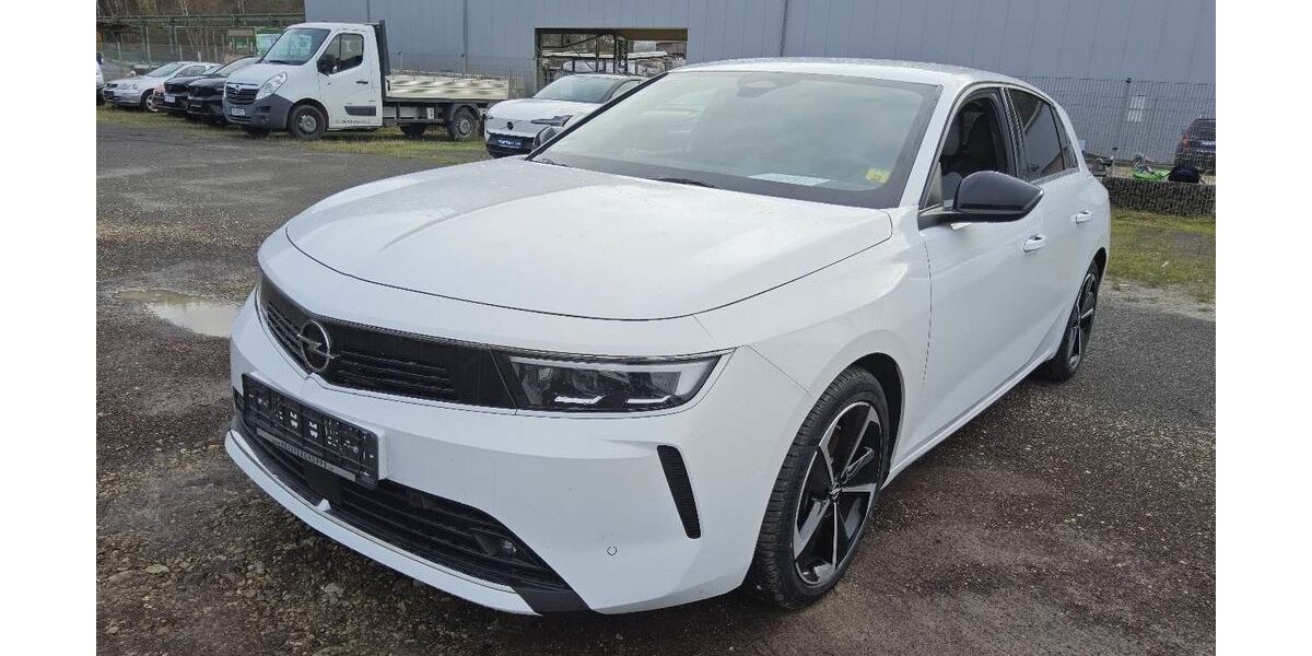 Opel Astra 60.518 km 19.980 &euro; Brunsbüttel 25541