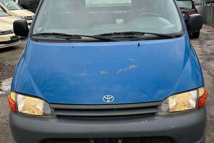 Toyota Hiace 312.666 km 4.490 &euro; Hamburg 20537