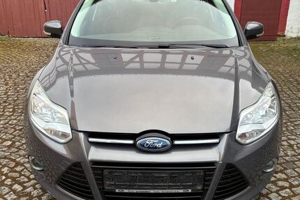 Ford Focus 184.400 km 4.400 &euro; Harth-Pöllnitz 07570