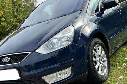 Ford Galaxy 244.000 km 5.999 € Salzgitter 38226