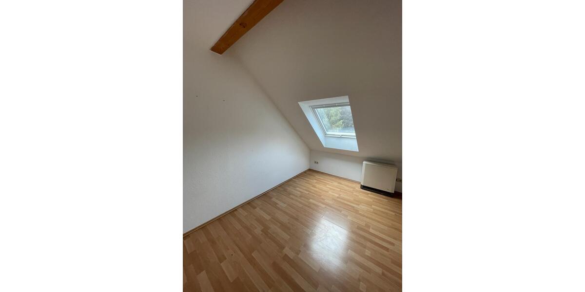 Dachgeschoßwohnung Herdwangen-Schönach Schönach - 3 Zimmer, 88 m&sup2;, 850&euro; | Angebot:26431359
