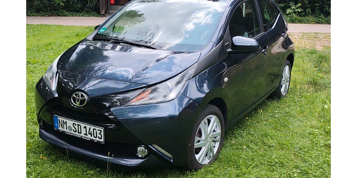Toyota Aygo (X) 220.000 km 4.800 &euro; Sengenthal 92369