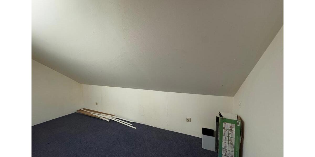Etagenwohnung Gries - 3 Zimmer, 80 m&sup2;, 700&euro; | Angebot:24272108